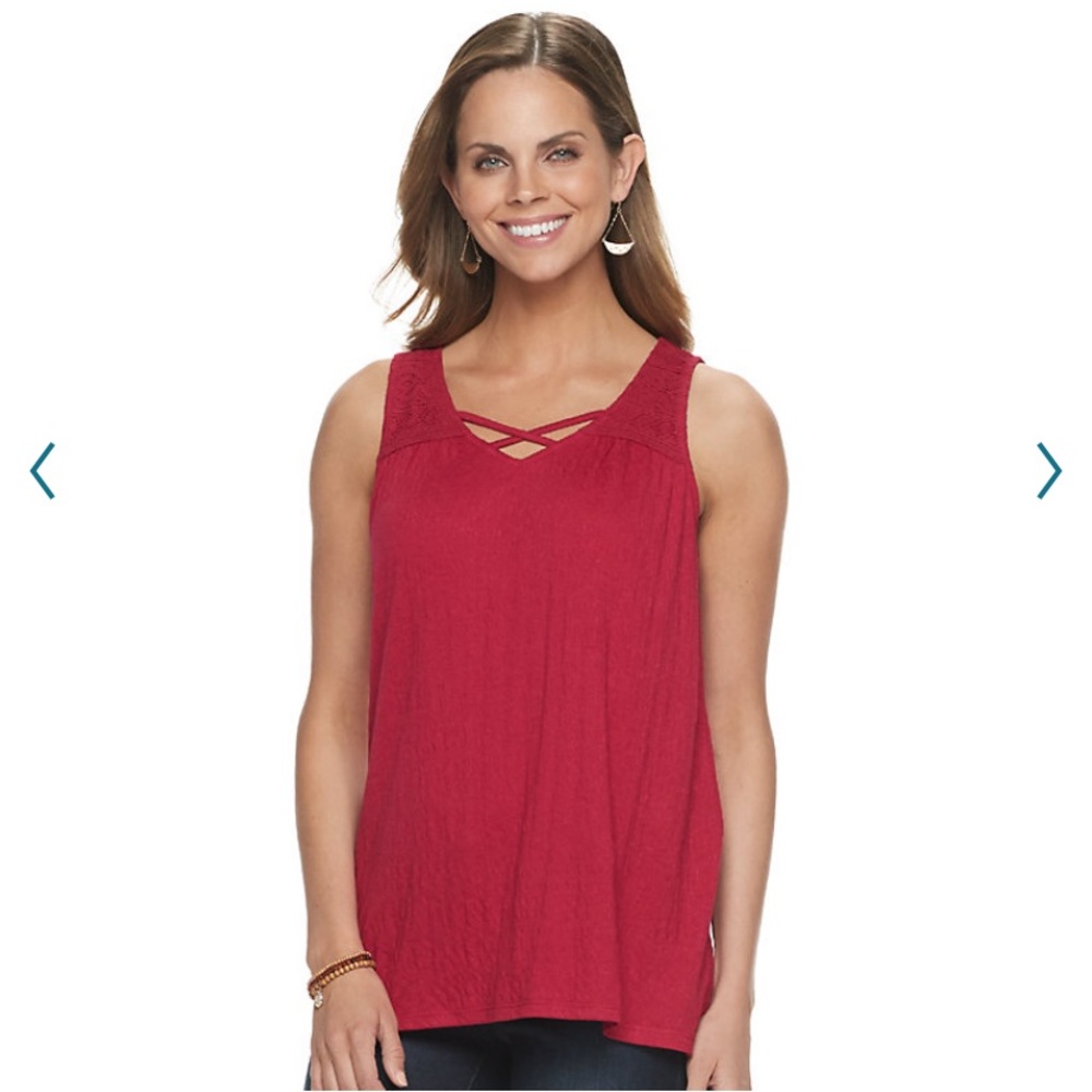 NWT Lace Yoke Sleeveless Top Small